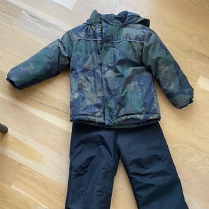 Boys snow coat and bibs